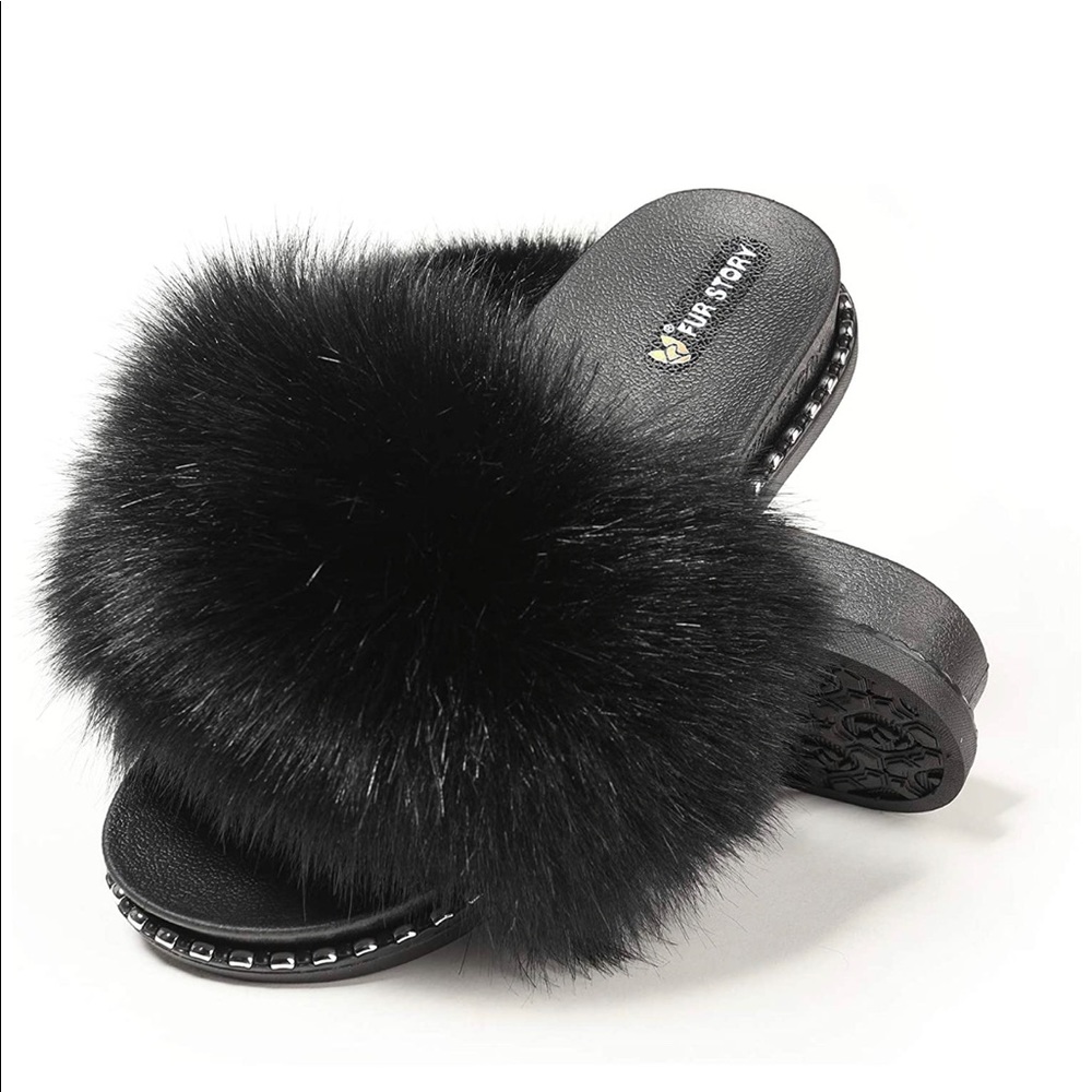 Women's Faux Fur Slides for Outdoor Furry Slide
